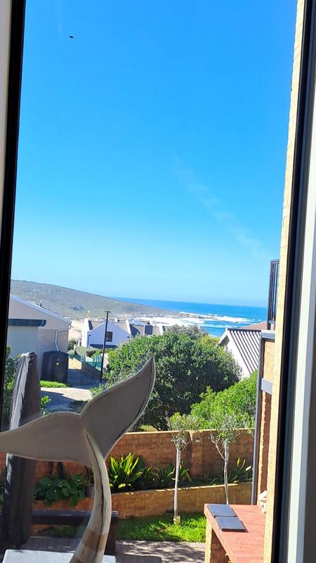 4 Bedroom Property for Sale in Jongensfontein Western Cape